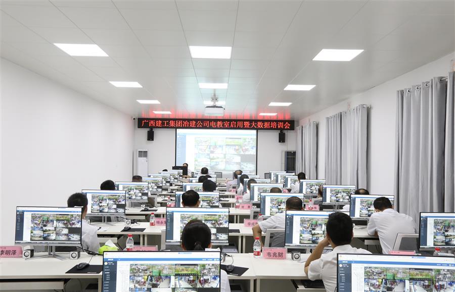 2024新澳门全年免费原料网