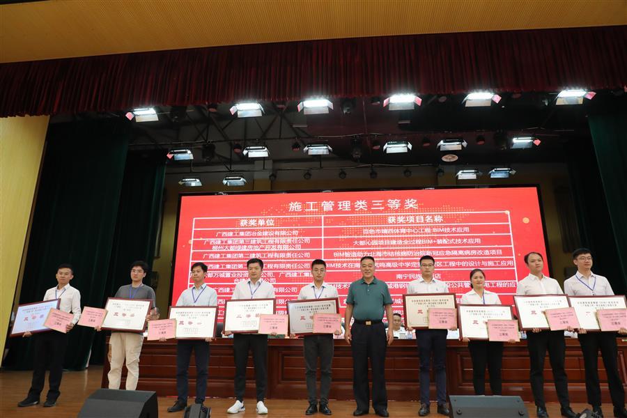 2024新澳门全年免费原料网