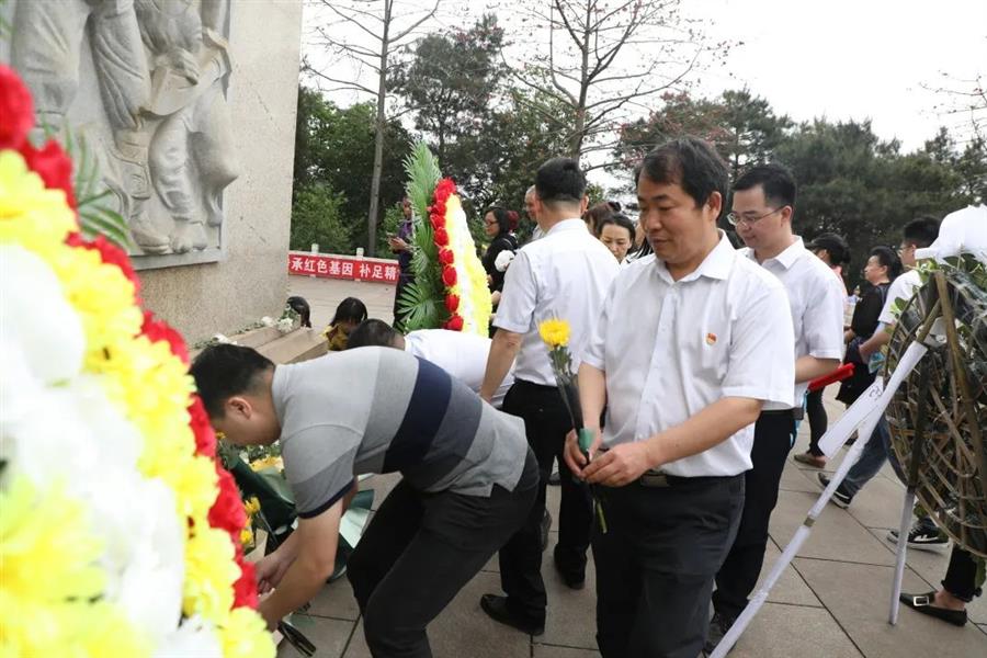 2024新澳门全年免费原料网