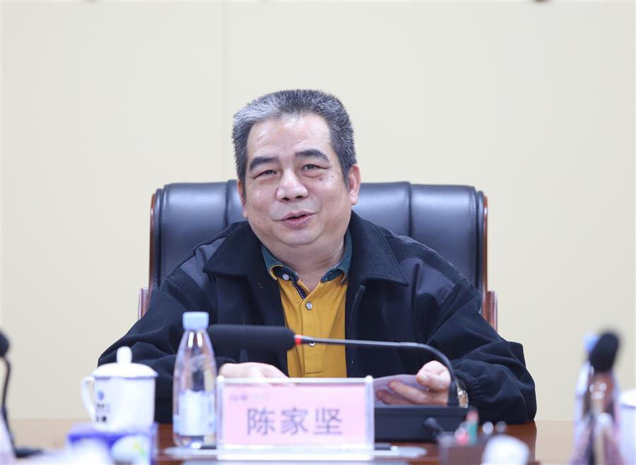 2024新澳门全年免费原料网