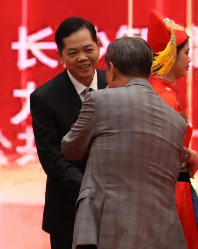 2024新澳门全年免费原料网